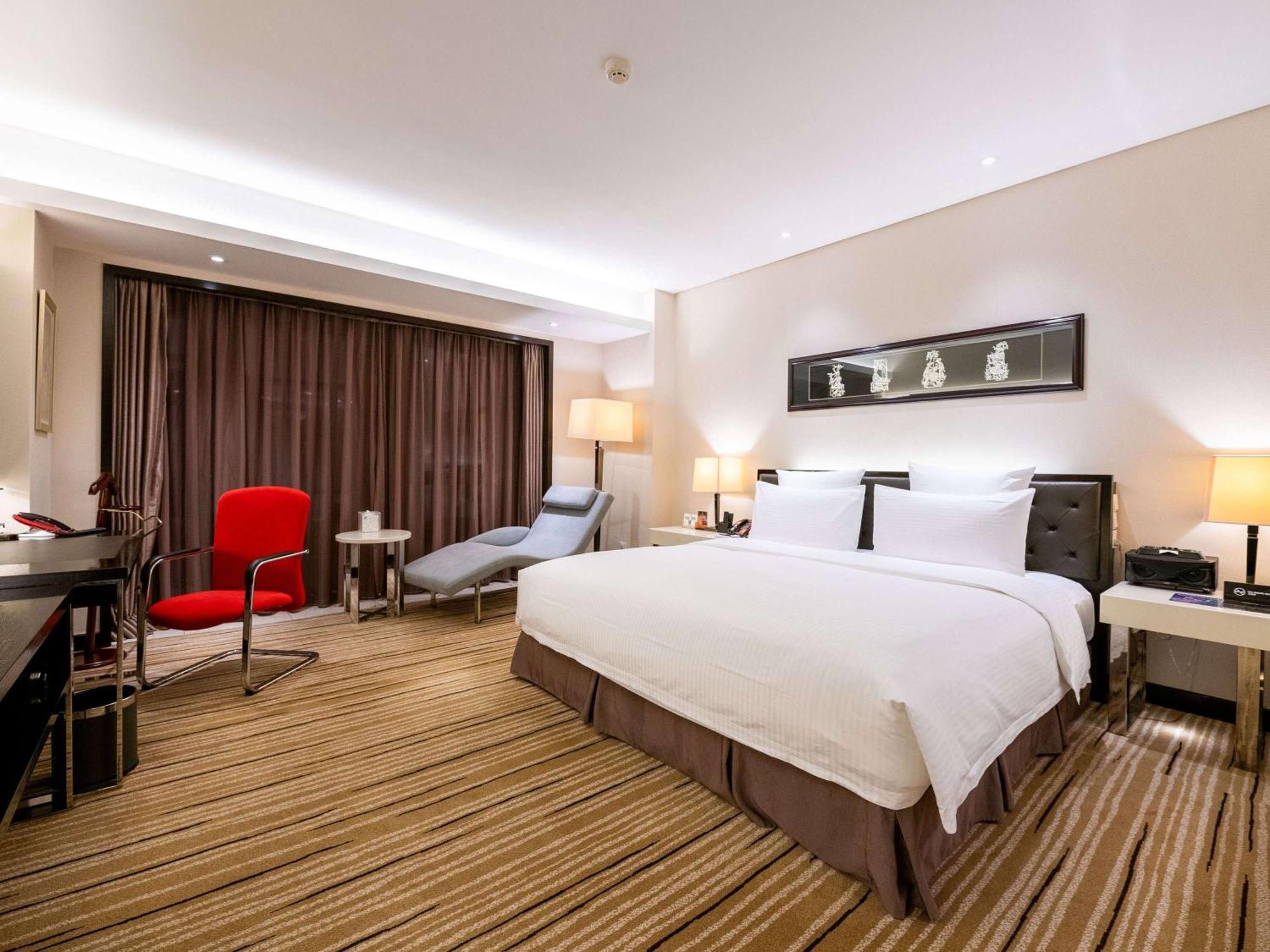 Hotel Pullman Guiyang Guiyang  Exterior foto