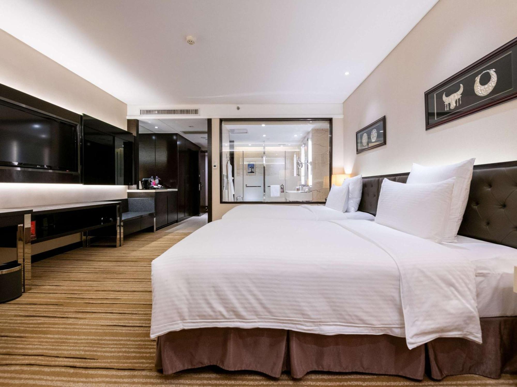 Hotel Pullman Guiyang Guiyang  Exterior foto