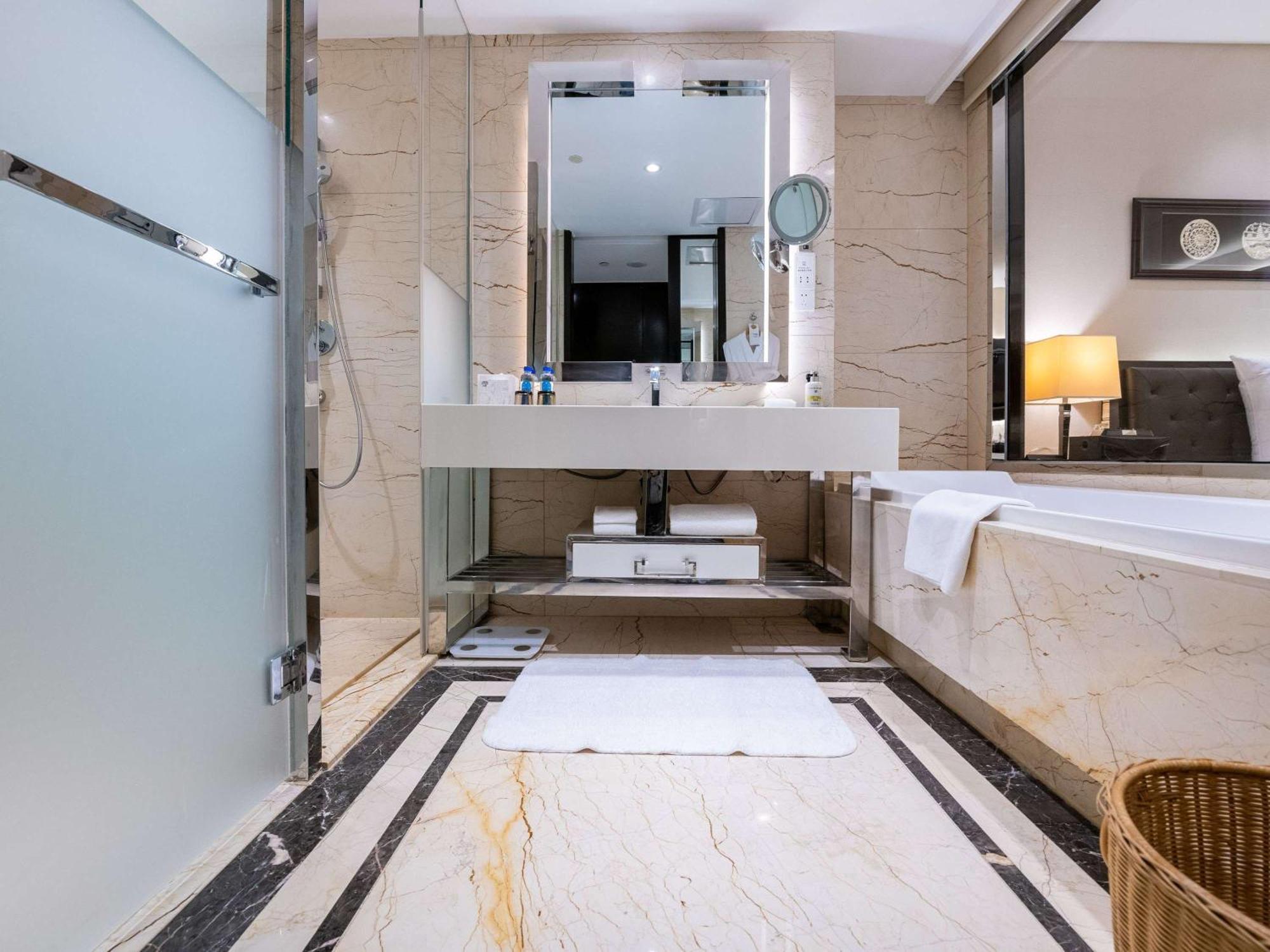 Hotel Pullman Guiyang Guiyang  Exterior foto