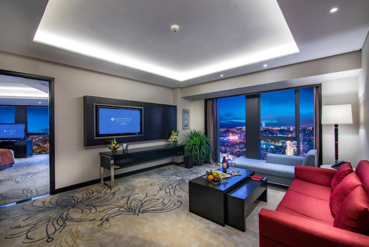 Hotel Pullman Guiyang Guiyang  Exterior foto